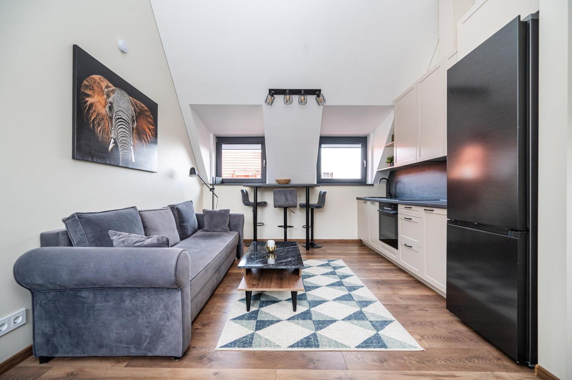 Cozy Central Attic Self Check In Vilnius Exterior photo